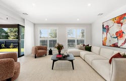 70 Knights Drive, Glen Waverley, Vic 3150