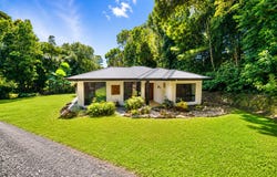 37  Gregory Terrace, Kuranda, Qld 4881