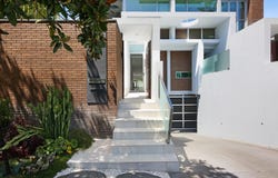 1/42 Peak Avenue, Main Beach, Qld 4217