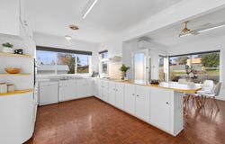 38 Bolivar Street, Terang, Vic 3264