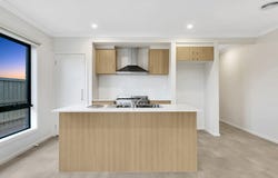 98 Buckland Hill Drive, Wallan, Vic 3756