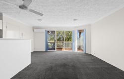 10/15 Jubilee Avenue, Broadbeach, Qld 4218