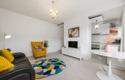 8/130 Glen Huntly Road, Elwood, Vic 3184