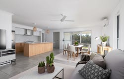 28 Commander Court, Jones Hill, Qld 4570