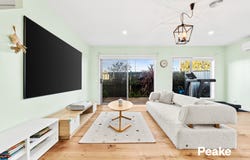 1 Madeira Drive, Clyde North, Vic 3978