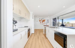 9 Seabright Road, Taranganba, Qld 4703