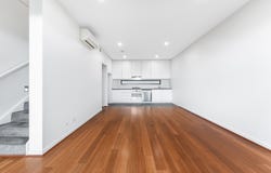 6 Tea Tree Lane, Burwood, Vic 3125
