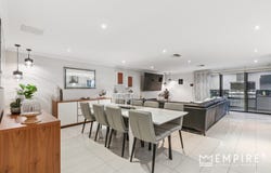 42 Leschenault Boulevard, Lake Coogee, WA 6166