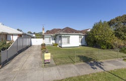 35 Riverside Avenue, Avondale Heights, Vic 3034