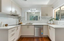 16 Dajarra Street, The Gap, Qld 4061