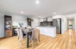 23 Denbigh Loop, Mickleham, Vic 3064