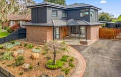 38 Azarow Circuit, Croydon South, Vic 3136