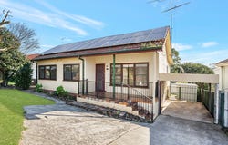7 Grandview Drive, Campbelltown, NSW 2560