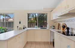 4/421 Oxley Drive, Runaway Bay, Qld 4216