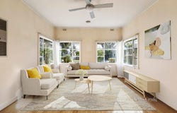77 Shaftesbury Parade, Thornbury, Vic 3071