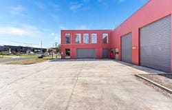 8-10 Macbeth Street, Braeside, Vic 3195
