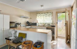 19/8 Briggs Rd, Springwood, Qld 4127