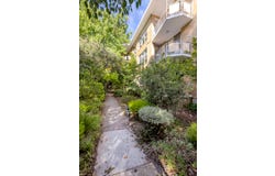 6/8 Westbury Street, St Kilda East, Vic 3183