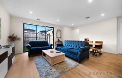 12 Reservoir Road, Fraser Rise, Vic 3336