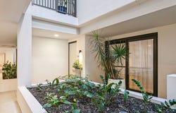 Gnd Flr 2/40 Marine Parade, Cottesloe, WA 6011