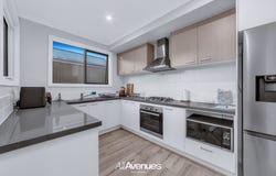 3 Emanda Lane, Clyde North, Vic 3978