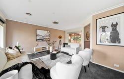 6 Westlake Drive, Melton West, Vic 3337