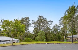 11 Joshua Place, Oxenford, Qld 4210