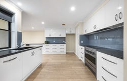 17 Dalkeith Drive, Mount Gambier, SA 5290