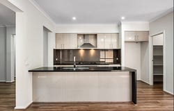 45  Moxham Drive, Kalkallo, Vic 3064