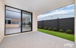 17 Sundowner Road, Bullsbrook, WA 6084