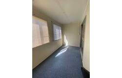 1/7 Bluff Street, Blackwater, Qld 4717