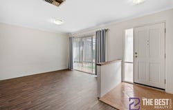 2/11 Preece Court, Forrestfield, WA 6058