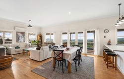 354 Three Chain Road, Boorolite, Vic 3723