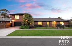 11 Roberts Road, Cranbourne, Vic 3977