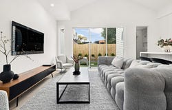 50 Alexander Street, Seddon, Vic 3011