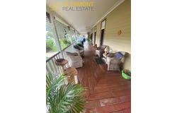 10  Daintree St, Clermont, Qld 4721