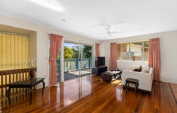 35 Grevillea Street, Everton Hills, Qld 4053