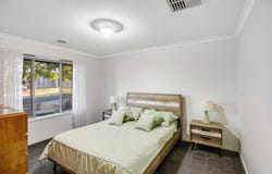 14 Harry Vallence dr, Maddingley, Vic 3340