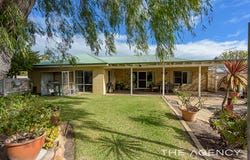 10 Poplar Lane, Broadwater, WA 6280