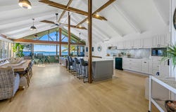 10 Wilson Lane, Victoria Point, Qld 4165