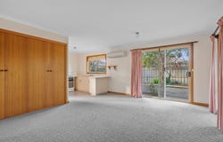 3/3 Foch Street, Mowbray, Tas 7248