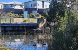 8 Lobelia Lane, Cowes, Vic 3922