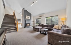 443-445 Springwood Road, Daisy Hill, Qld 4127