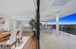 1601/90 Berrima Street, Wynnum, Qld 4178