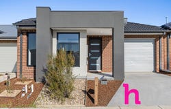 38 Barbra Drive, Charlemont, Vic 3217