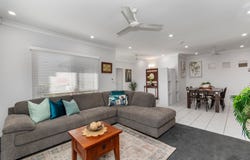8 Crestbrook Drive, Mount Louisa, Qld 4814