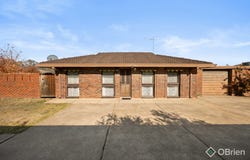 2/35 Standish Street, Myrtleford, Vic 3737