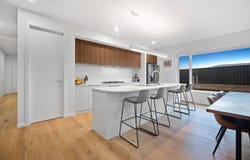 21 Telfer Street, Lucas, Vic 3350
