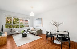2/27 Lewisham Road, Windsor, Vic 3181
