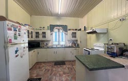 97 Churchill Street, Childers, Qld 4660